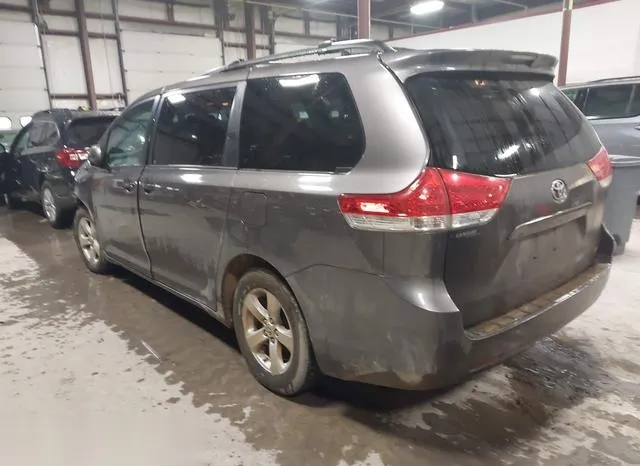 5TDKK3DC1ES412327 2014 2014 Toyota Sienna- Le V6 8 Passenger 3