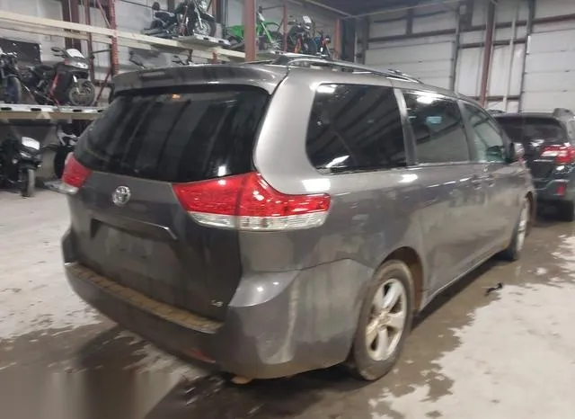 5TDKK3DC1ES412327 2014 2014 Toyota Sienna- Le V6 8 Passenger 4