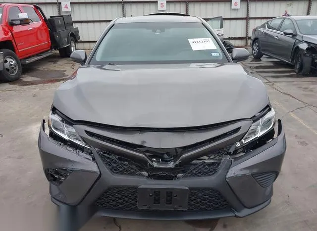 4T1B21HK2JU001817 2018 2018 Toyota Camry- Hybrid SE 6