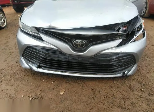 4T1B11HK0JU039761 2018 2018 Toyota Camry- LE 6