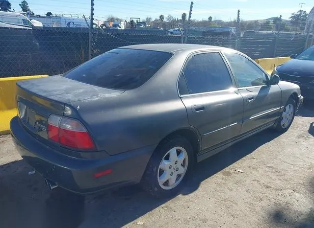 1HGCE667XVA020166 1997 1997 Honda Accord- Ex V6 4