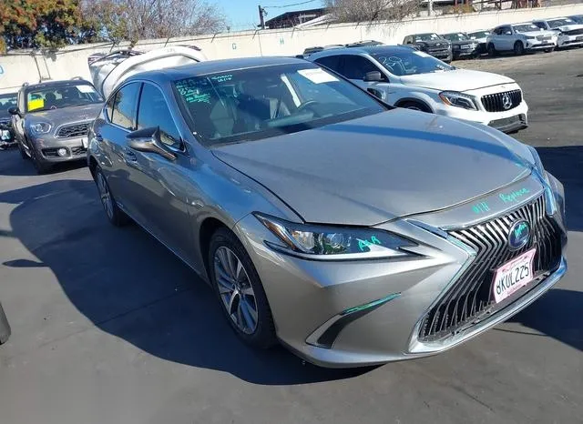 58AB21B13KU001514 2019 2019 Lexus ES- 300H 1