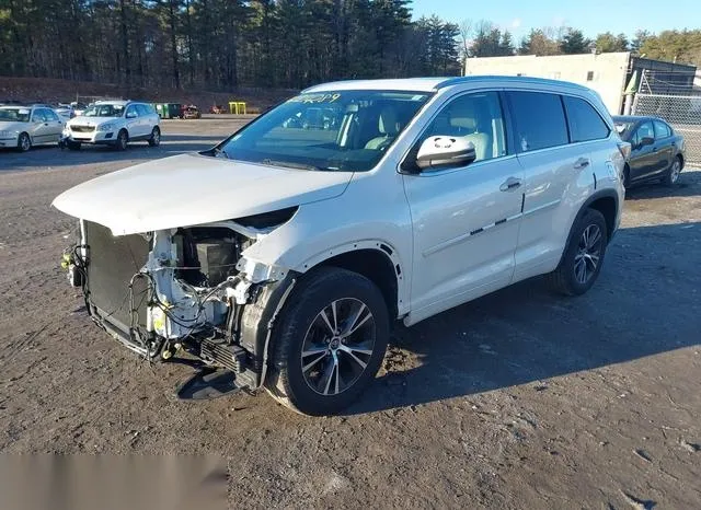 5TDKKRFH0GS175585 2016 2016 Toyota Highlander- Xle V6 2