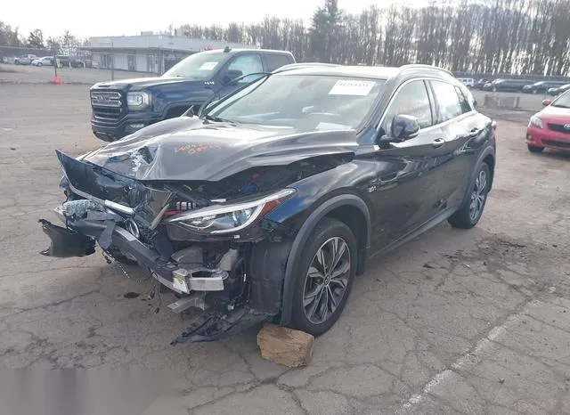 SJKCH5CR6KA007218 2019 2019 Infiniti QX30- Luxe 2