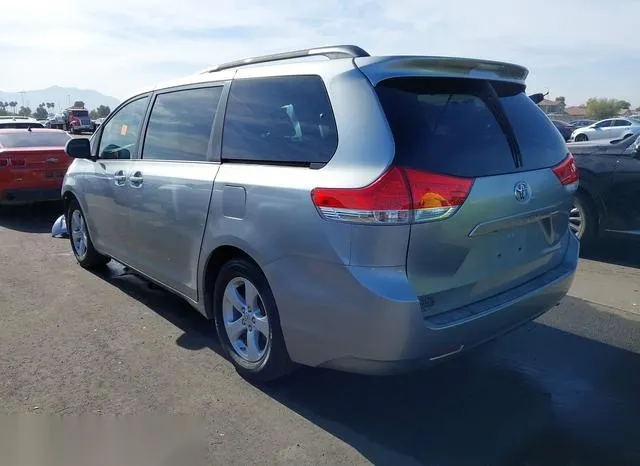 5TDKK3DC5BS164966 2011 2011 Toyota Sienna- Le V6 3