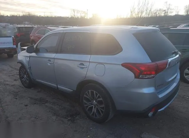 JA4AD3A36GZ032941 2016 2016 Mitsubishi Outlander- SE 3