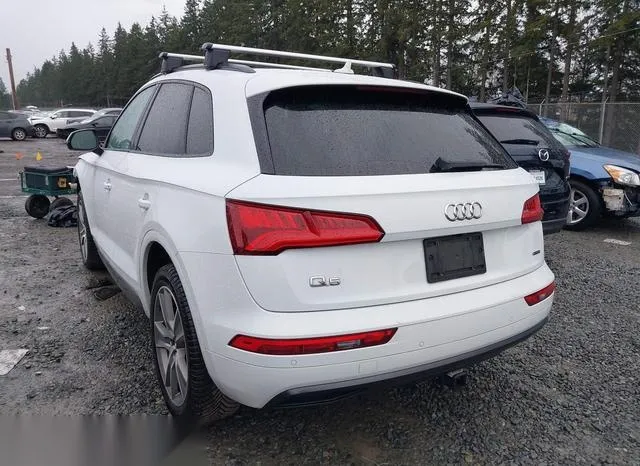 WA1BNAFY4K2105574 2019 2019 Audi Q5- 45 Premium 3