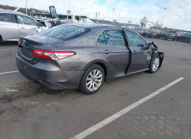 4T1B11HK8JU046828 2018 2018 Toyota Camry- LE 4