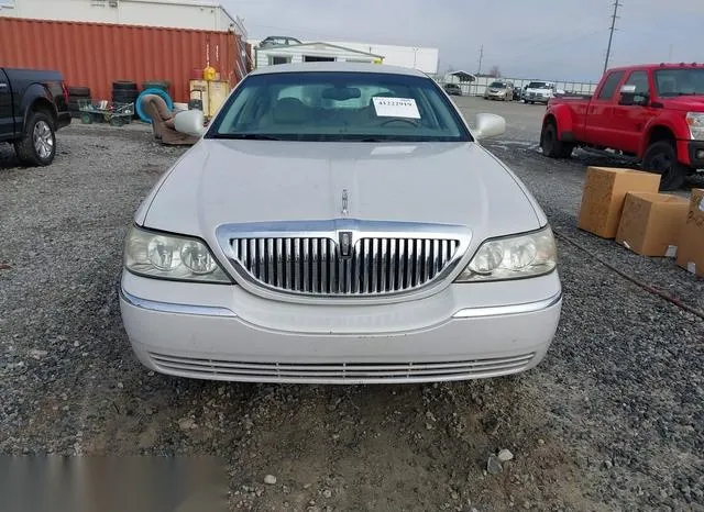 1LNHM83W24Y614203 2004 2004 Lincoln Town Car- Ultimate 6