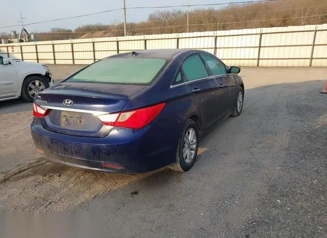 5NPEB4ACXDH725937 2013 2013 Hyundai Sonata- Gls 4