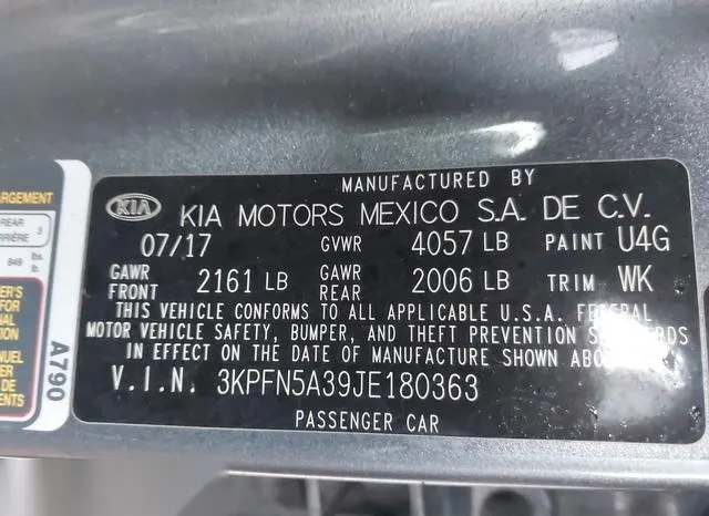 3KPFN5A39JE180363 2018 2018 KIA Forte- SX 9