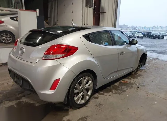 KMHTC6AD9GU302460 2016 2016 Hyundai Veloster 4