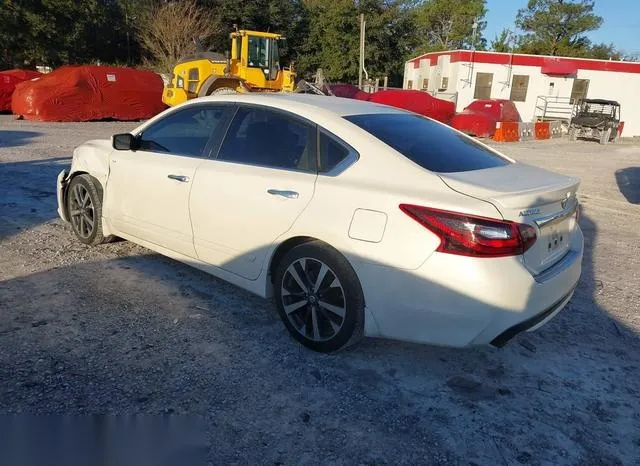 1N4AL3AP1HC156590 2017 2017 Nissan Altima- 2-5 SR 3