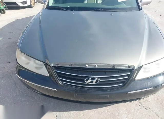 KMHFC46F06A119878 2006 2006 Hyundai Azera- Limited/Se 6