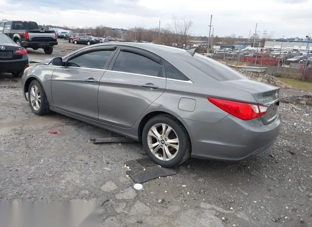 5NPEB4AC5BH070986 2011 2011 Hyundai Sonata- Gls 3