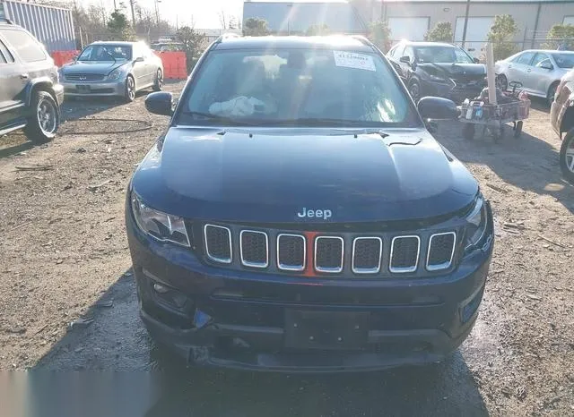 3C4NJCBB9JT368863 2018 2018 Jeep Compass- Latitude Fwd 6