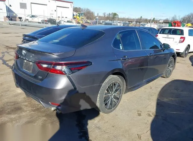 4T1G11AK6MU475826 2021 2021 Toyota Camry- SE 4