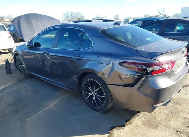 4T1G11AK6MU475826 2021 2021 Toyota Camry- SE 6