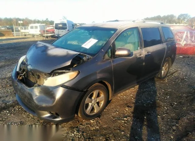 5TDKK3DC8DS399588 2013 2013 Toyota Sienna- Le V6 8 Passenger 2