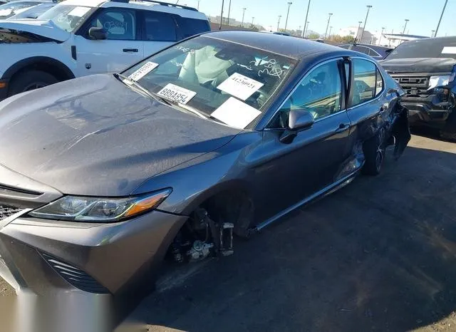 4T1B11HK6JU542856 2018 2018 Toyota Camry- SE 6