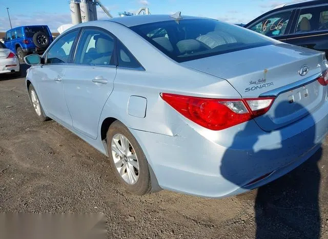 5NPEB4AC6CH470394 2012 2012 Hyundai Sonata- Gls 3