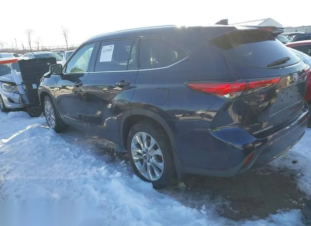 5TDDBRCH5MS519050 2021 2021 Toyota Highlander- Hybrid Limited 3