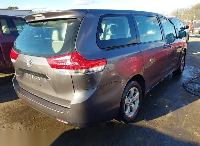 5TDKA3DC4CS010897 2012 2012 Toyota Sienna- Base 7 Passenger 4