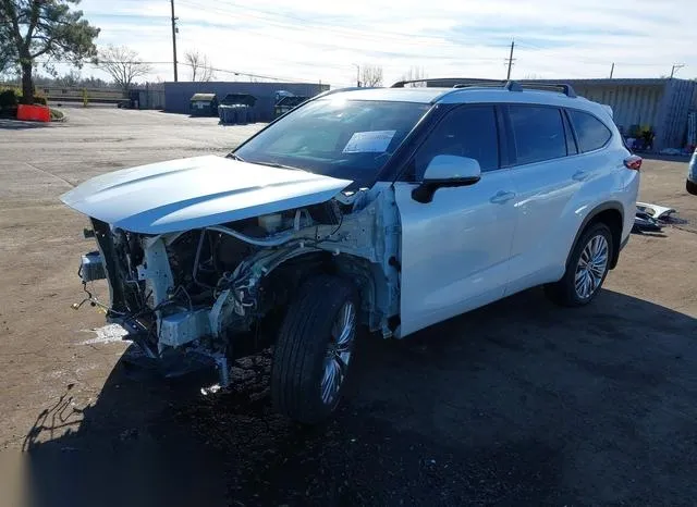 5TDFZRBH2NS216055 2022 2022 Toyota Highlander- Platinum 2