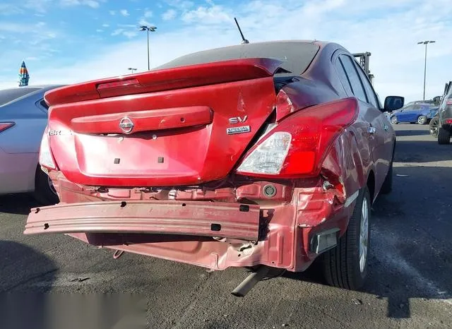 3N1CN7AP6JL877747 2018 2018 Nissan Versa- 1-6 SV 6