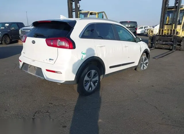 KNDCB3LC0K5353052 2019 2019 KIA Niro- LX 4