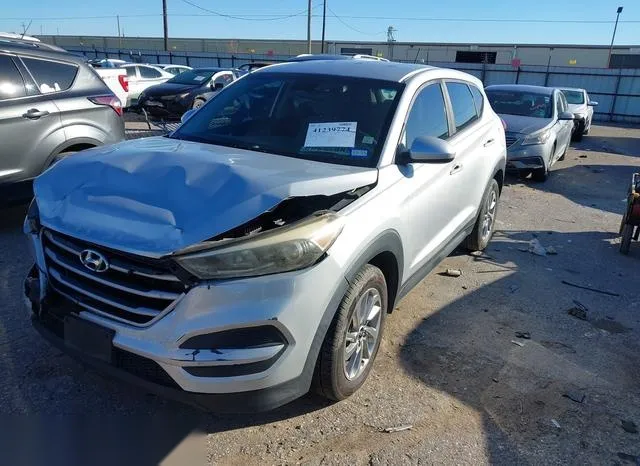 KM8J23A44HU592780 2017 2017 Hyundai Tucson- SE 2