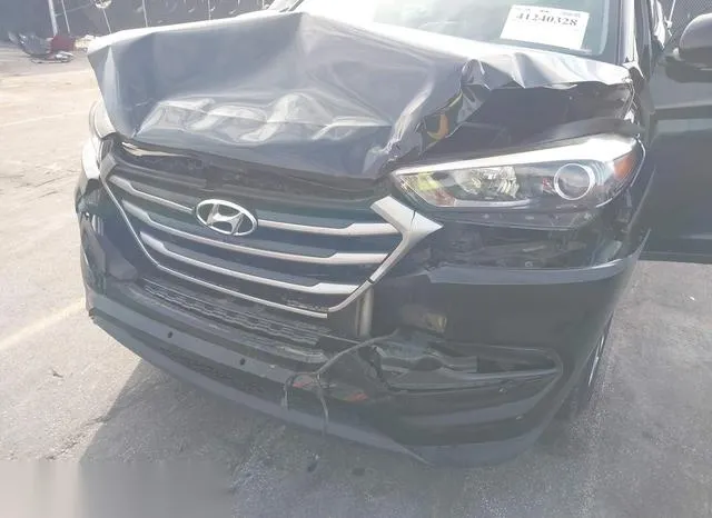 KM8J3CA4XJU696080 2018 2018 Hyundai Tucson- Sel 6