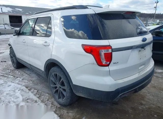 1FM5K8D82HGC98502 2017 2017 Ford Explorer- Xlt 3