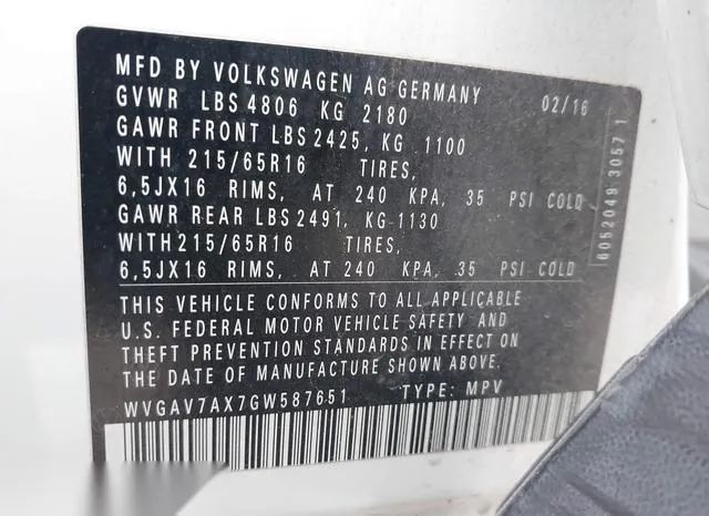 WVGAV7AX7GW587651 2016 2016 Volkswagen Tiguan- S 9