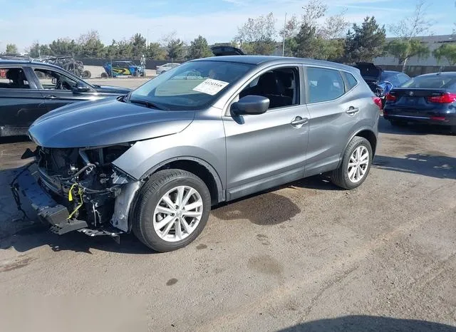 JN1BJ1CP0JW184913 2018 2018 Nissan Rogue- Sport S 2