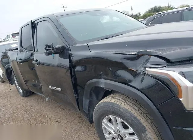 5TFLA5AA8NX015987 2022 2022 Toyota Tundra- SR5 6