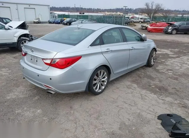 5NPEC4AC8CH386350 2012 2012 Hyundai Sonata- SE 4