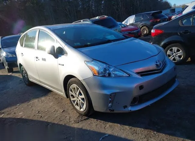 JTDZN3EU8C3174598 2012 2012 Toyota Prius- V Three 1