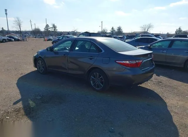 4T1BF1FK8GU207577 2016 2016 Toyota Camry- SE 3