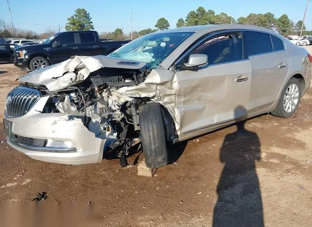 1G4GB5GRXFF250096 2015 2015 Buick Lacrosse- Leather 2