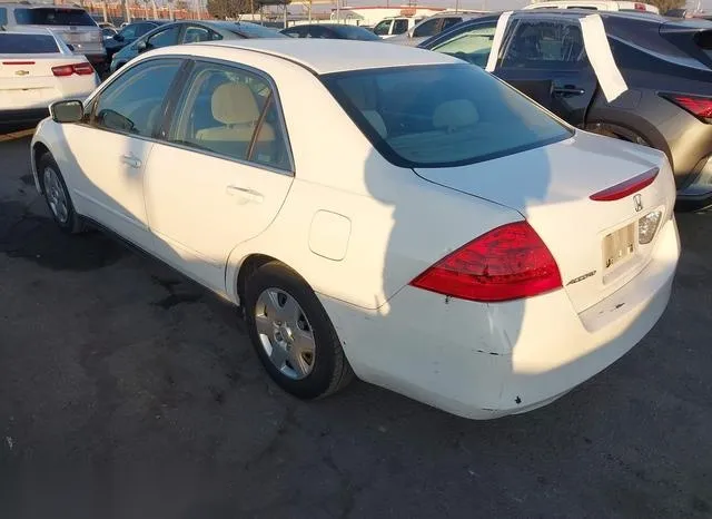 1HGCM56437A039552 2007 2007 Honda Accord- LX 3