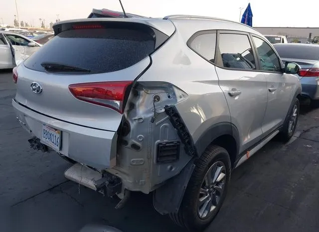 KM8J33A4XHU539269 2017 2017 Hyundai Tucson- SE 4