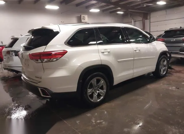 5TDDZRFH9KS919102 2019 2019 Toyota Highlander- Limited 4