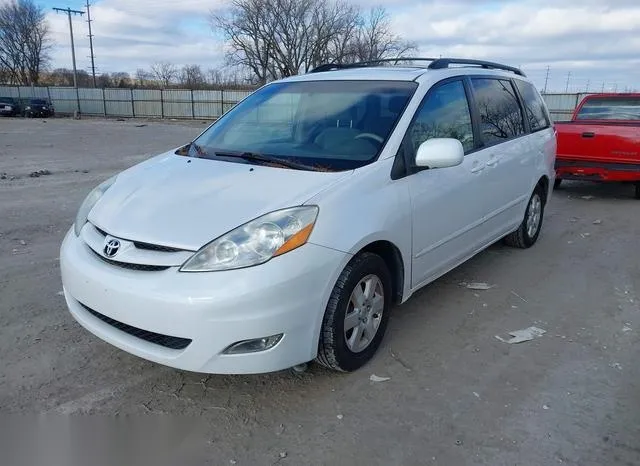 5TDZK22C77S071952 2007 2007 Toyota Sienna- Xle 2