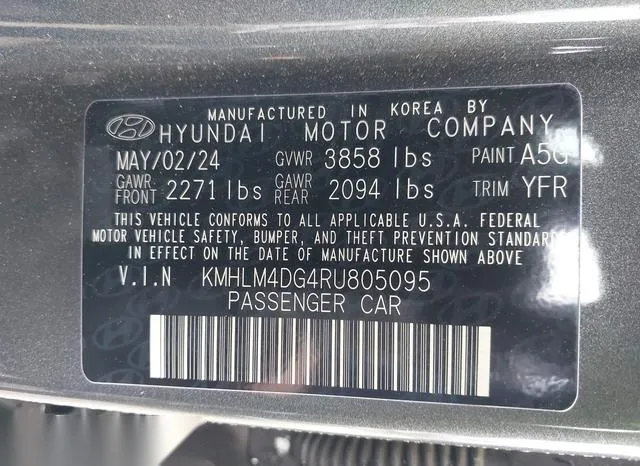 KMHLM4DG4RU805095 2024 2024 Hyundai Elantra- Sel 9