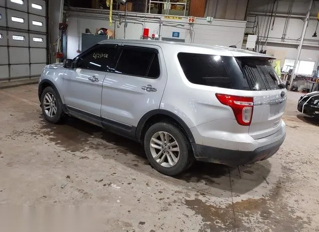 1FMHK8D8XBGA47330 2011 2011 Ford Explorer- Xlt 3