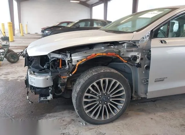 3FA6P0SU0JR123620 2018 2018 Ford Fusion- Energi Platinum 6