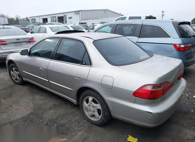 1HGCG5656WA249027 1998 1998 Honda Accord- EX 3