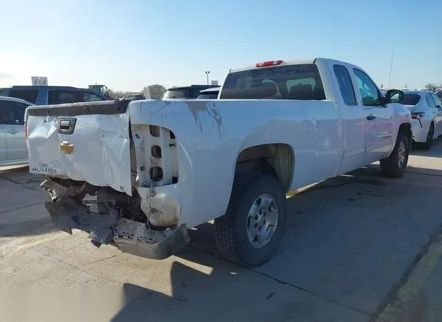 1GCRCSE08DZ166948 2013 2013 Chevrolet Silverado 1500- LT 4