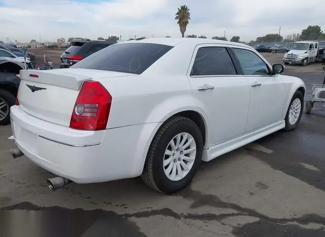 2C3CA5CV6AH307205 2010 2010 Chrysler 300- Touring/Signature 4